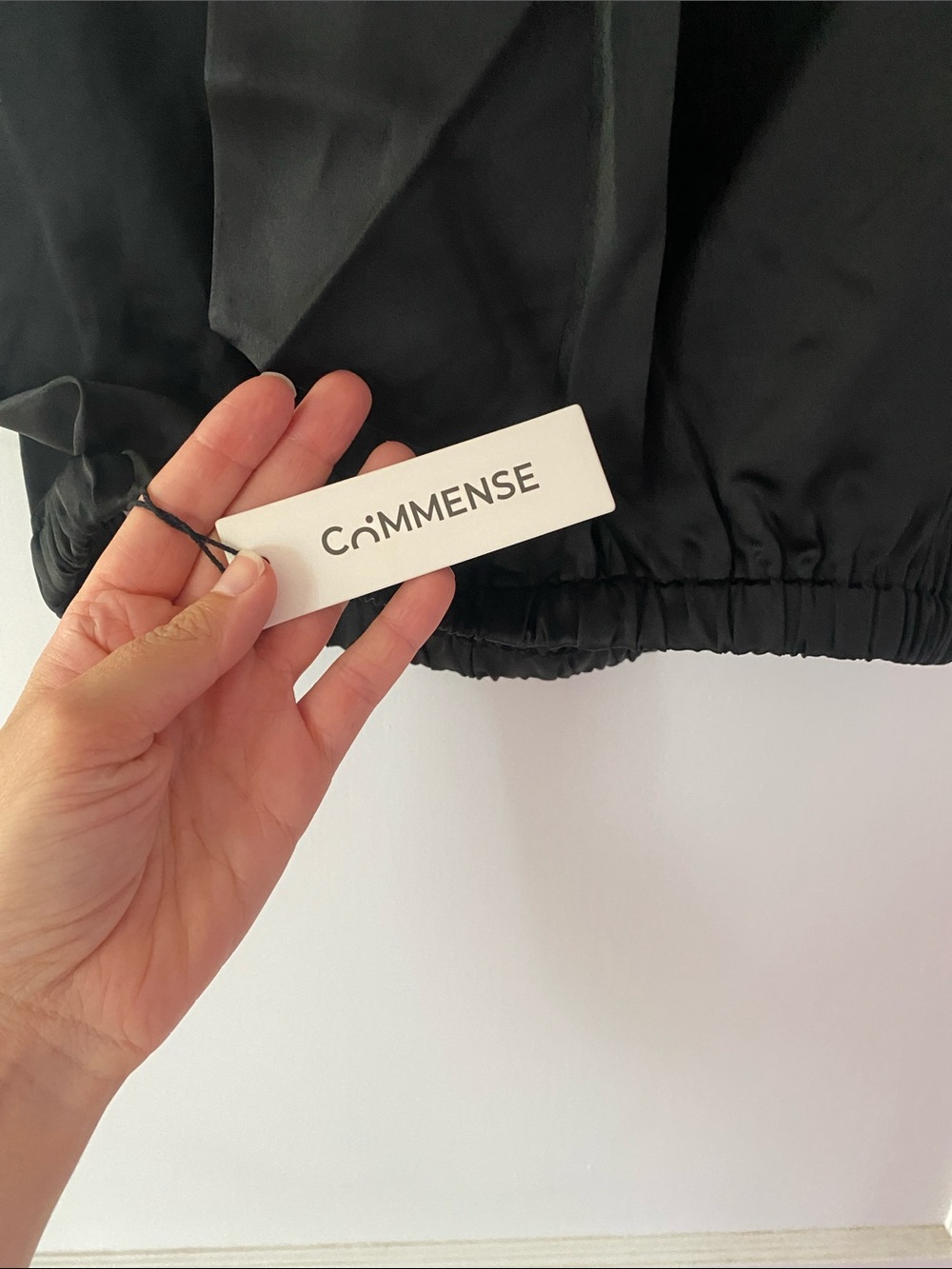 Commense Black Draped Cowl-Neck Sleeveless Top - Picture 8 of 8